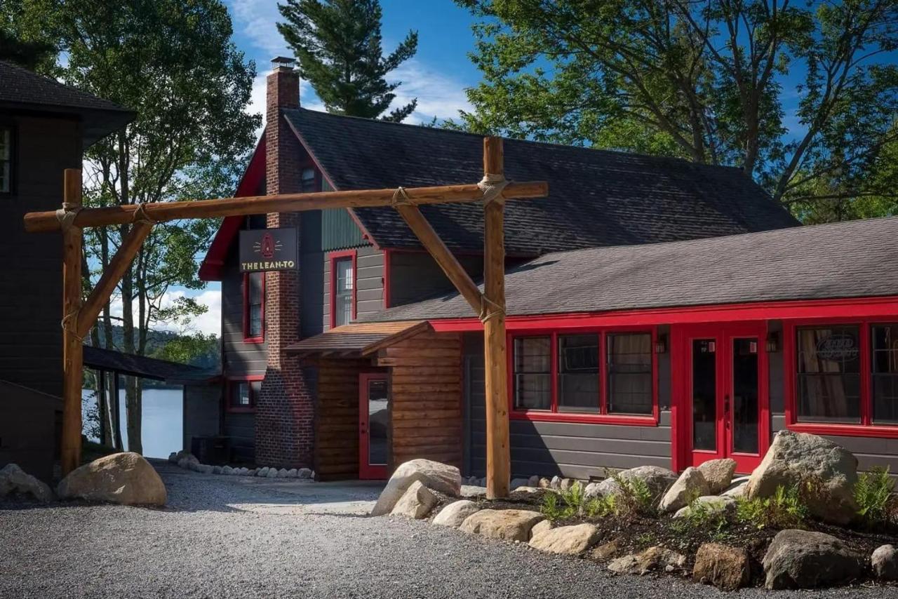 Great Pines Hotel Old Forge Exterior photo